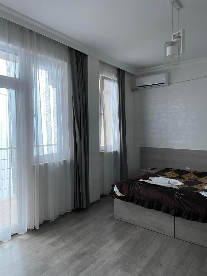 Nana'S Hotel Tchaikovsky Street 34 Batumi Exteriér fotografie